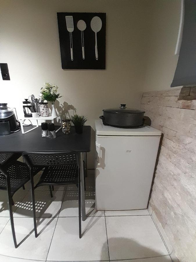 Cocomelo Apts Heraklion Exterior foto